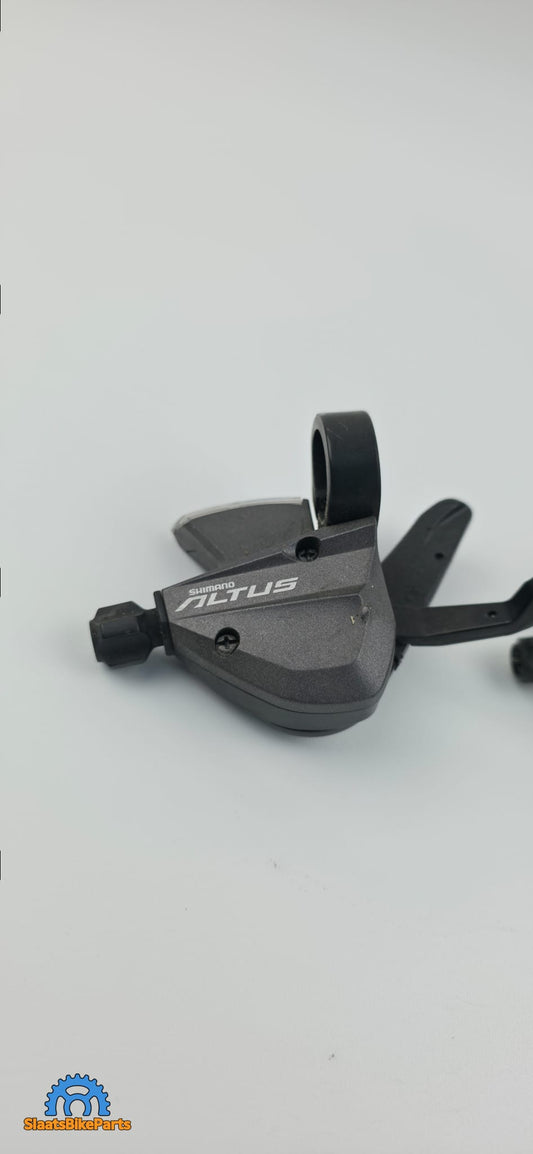 Shifters | Shimano Altus | SL-M370 | 3x9