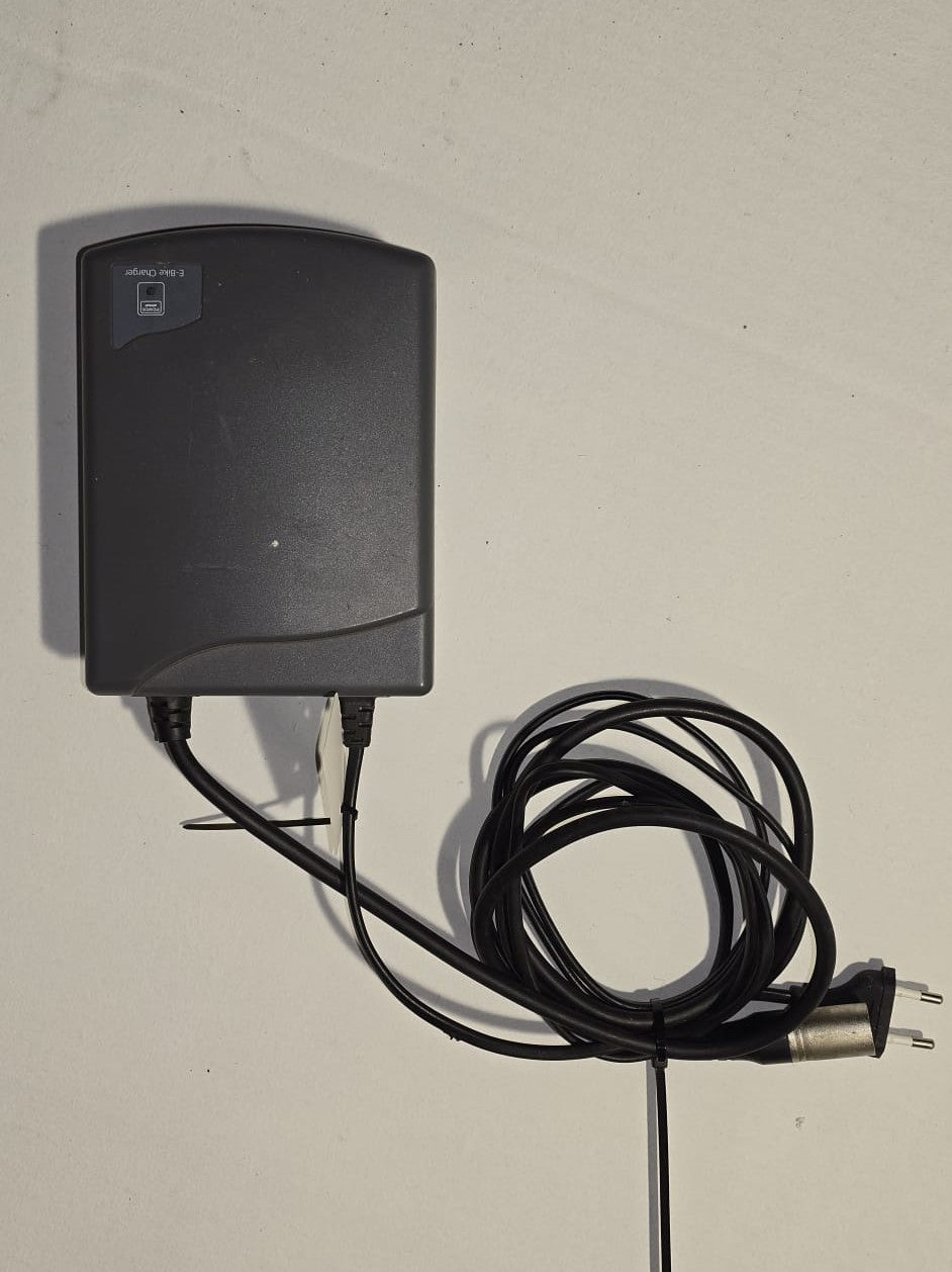 Acculader 24V 3-pins | geschikt voor Batavus, Sparta & Koga