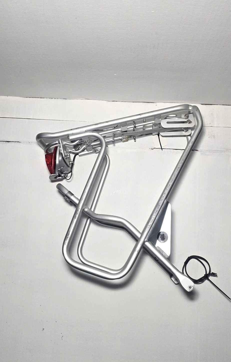 Bagagedrager met achterlicht | Sparta ion Comfort DLX