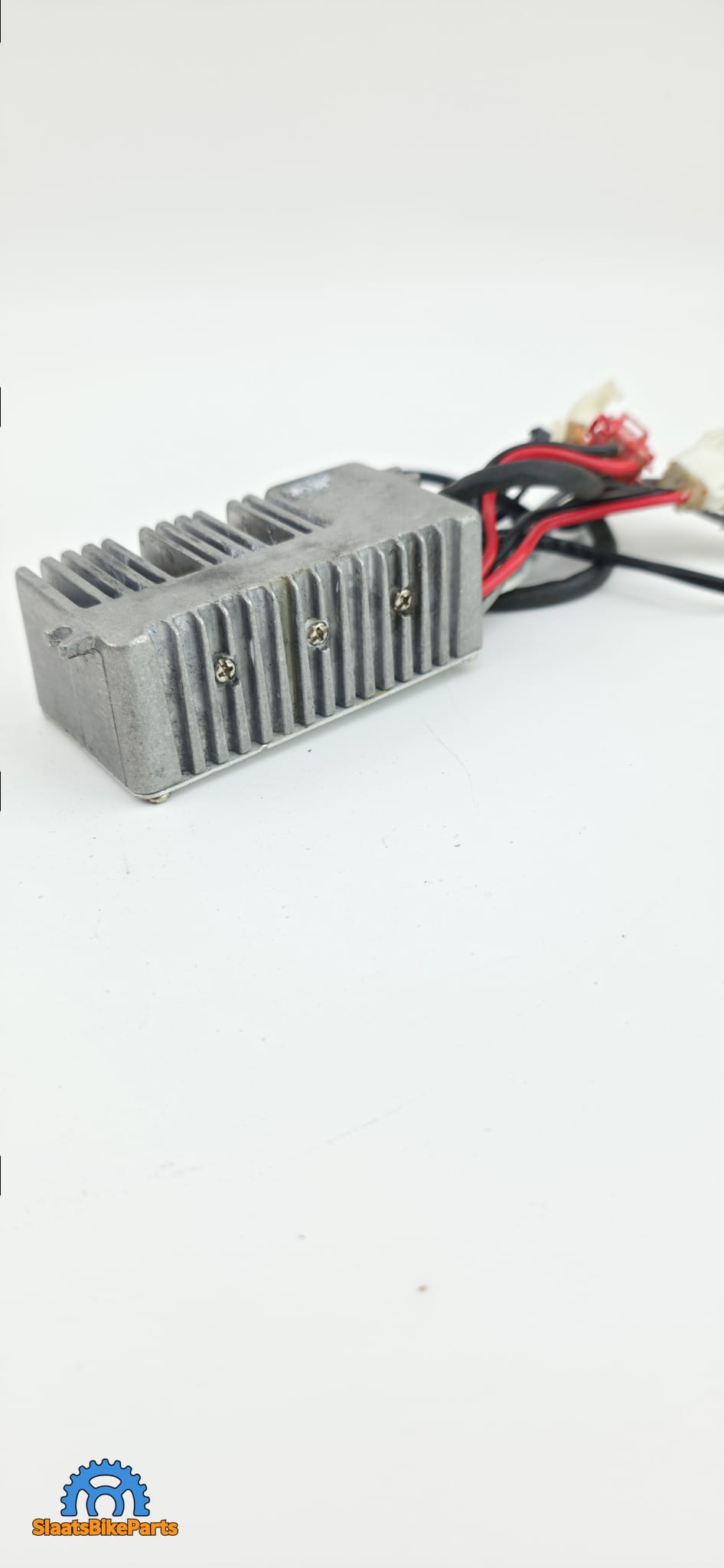 Controller | Giant Twist | 243-APPADP-16V