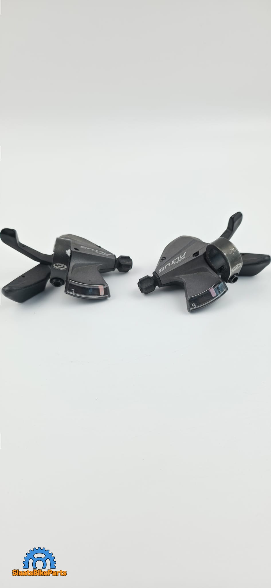 Shifters | Shimano Altus | SL-M370 | 3x9